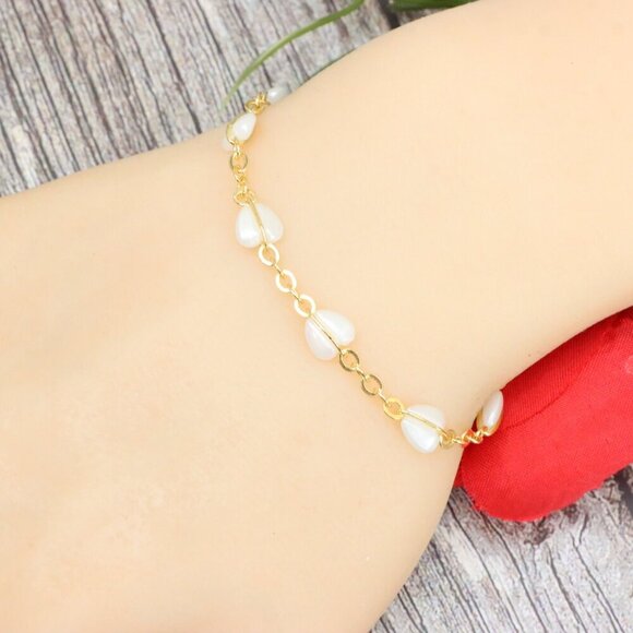 "Trendy Handmade Bracelet – A Stylish Gift for Women & Girls, MAR091194 - Picture 6 of 10